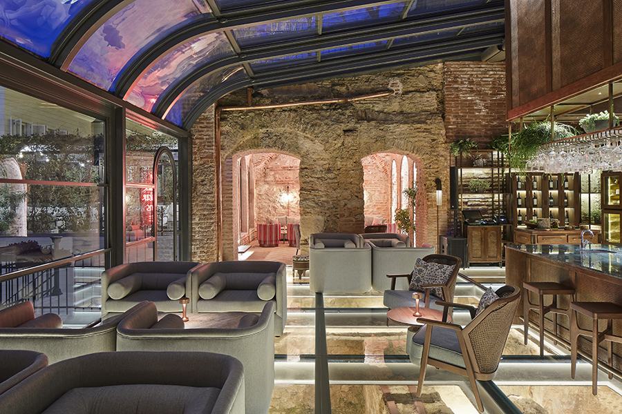 Six Senses - Toro