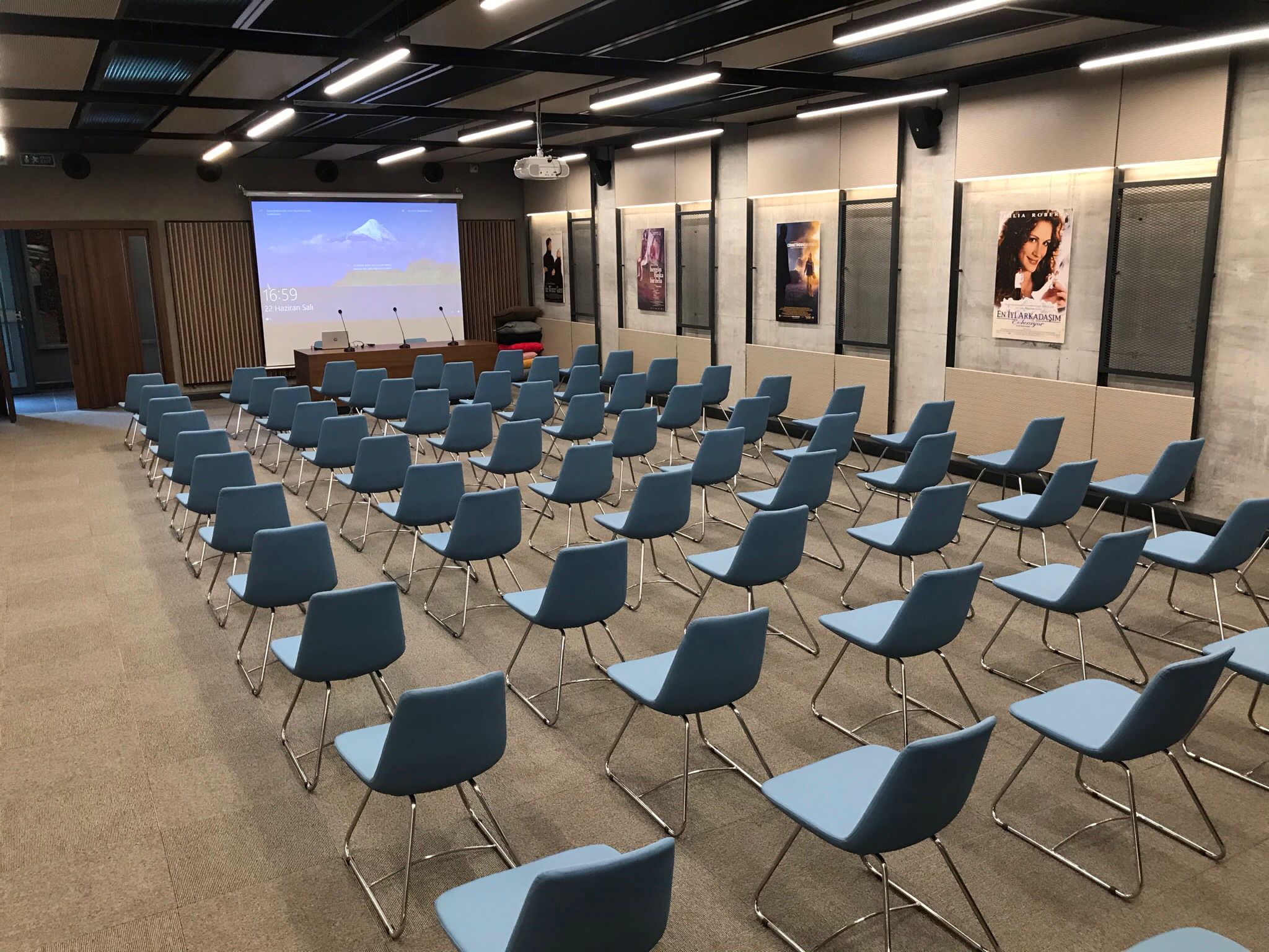 Triada Büyükada - Konferans Salonu