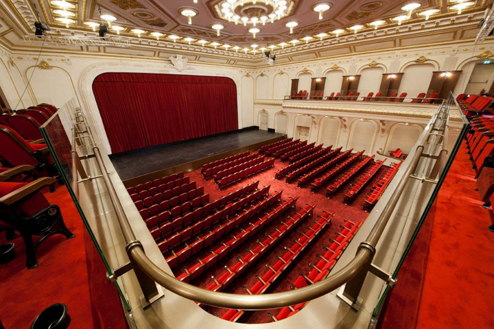 Emek Sahnesi - Grand Pera