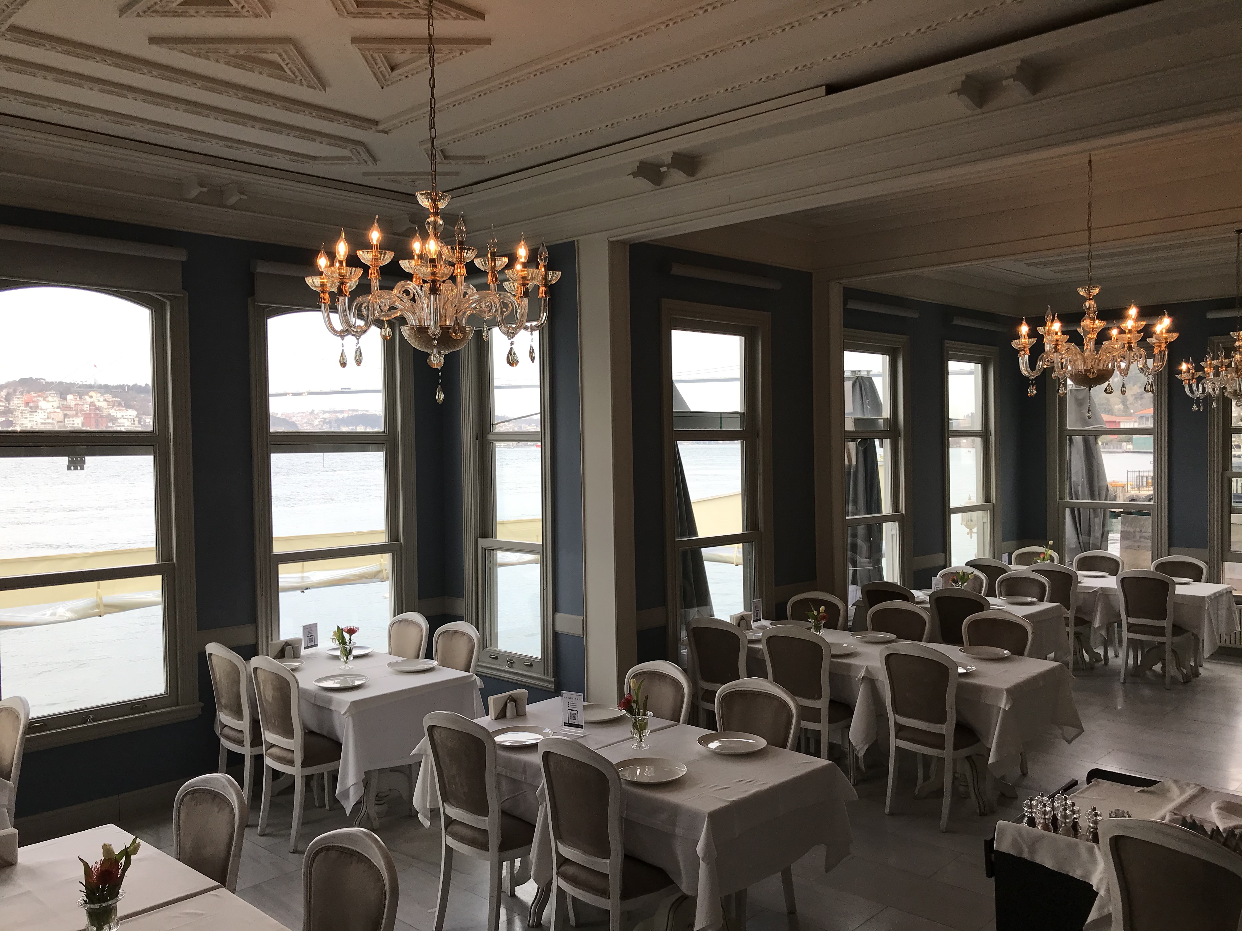 Gümüş Yalı - Alt Salon